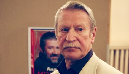 Как великовозрастный Краско ублажает молодую жену