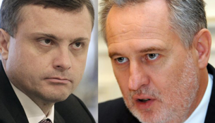 Собран жесткий компромат: Готов &laquo;план по свержению Порошенко&raquo;