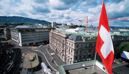 Швейцария усложнила аккредитацию для российских дипломатов
