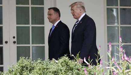 Наши сабли, их реальная политика