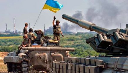 Генерал ВСУ: Украина готова разгромить русскую танковую армаду на Донбассе