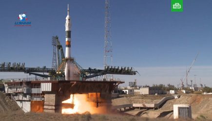 Во время старта &laquo;Союза&raquo; произошла авария &mdash; на борту ракеты находится экипаж