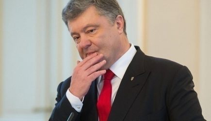 Россияне ответили на угрозы Порошенко шутками про алкоголь