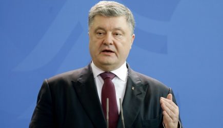 Порошенко толкают на ракетный удар по Москве