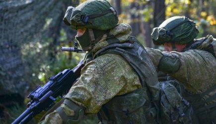 Российских освободителей встретят с цветами: экс-глава СБУ предрек Украине поражение в случае войны с РФ