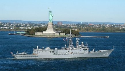 США предложили Украине два фрегата типа Oliver Perry