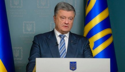 Порошенко выстрелил себе в ногу во время атаки на Россию