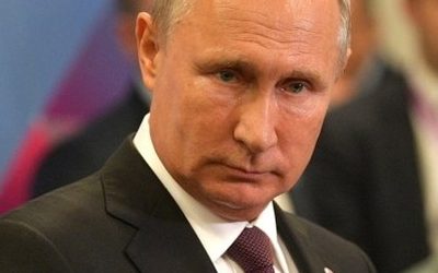 Путин досрочно выпустил из тюрьмы пятерых осужденных