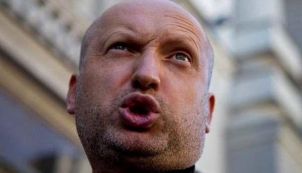 Турчинов заявил о&nbsp;готовящемся проходе Украины через Керченский пролив