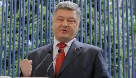 Порошенко отменил выборы на Украине