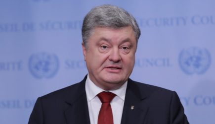 Схватившегося за власть Порошенко обвинили в подготовке убийства