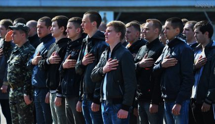 &laquo;Мы научим их ненавидеть Россию!&raquo;: Киев принял новую программу &laquo;патриотического воспитания&raquo;