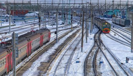 Боец украинской армии устроил скандал в поезде из-за русского языка