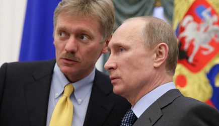 Песков сбежал от Путина