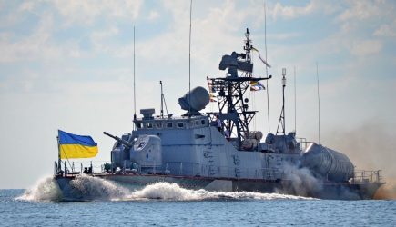 ВМС Украины провели учения в Азовском море, повторив сценарий Керченской провокации