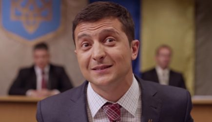 «Заберите меня, пожалуйста»: жалкий Зеленский попросил помощи у Путина