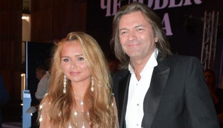 Похорошевшая дочь Маликова вышла в свет после разрыва с сыном миллиардера