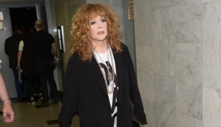 «Ни стыда, ни совести»: вскрывшиеся данные о доходах Пугачевой взбесили народ