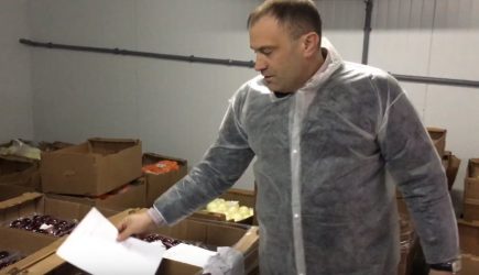 &laquo;Московский школьник&raquo; ответил на клевету видеоэкскурсией по цехам