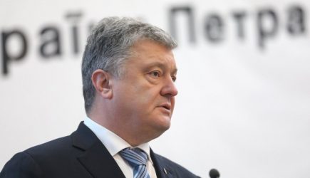 Порошенко попался на торговле людьми