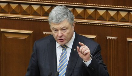 Обезумевший Порошенко готовит бойню в Донбассе