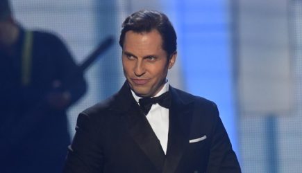 Ревва жестко подставил готового на унижение Костюшкина