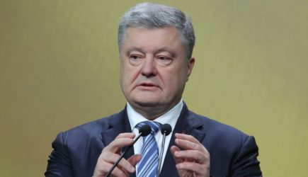 «Прорвало днище»: фантазии Порошенко вызвали отвращение