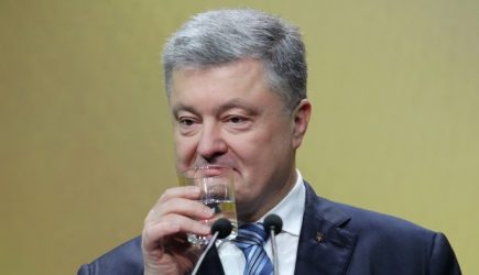 Порошенко сравнили с разожравшимся Бэтменом