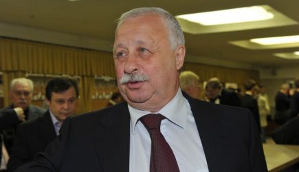 Якубович проглотил язык из-за жуткого скандала на «Поле чудес»