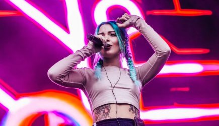 «Я гражданка России»: На «Евровидении» Украину представлять будет солистка группы YUKO