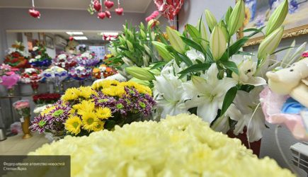 Роспотребнадзор дал советы, как правильно выбрать  цветы к 8 марта