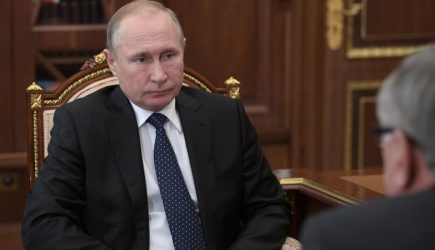 Путин потребовал не накручивать льготную ставку по ипотеке