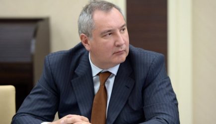 Рогозин ответил похвалившему российские ракеты Маску