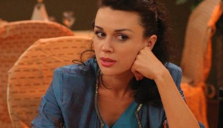 Анастасия Заворотнюк родила третьего ребенка