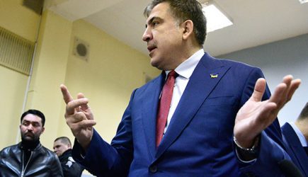 Саакашвили рассказал о готовности Порошенко обменять Крым на вступление в ЕС