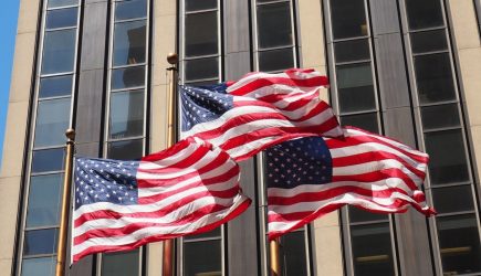 В Госдуме предложили ввести международные санкции против США