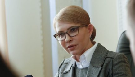 Уголовница Тимошенко грозится посадить миллион крымчан