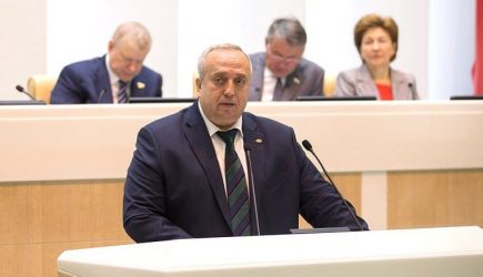 Стало известно,  как Шойгу ответит на попытки США «сломать» Россию