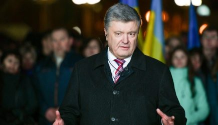 Хамоватый Порошенко поплатился за наезд на Путина