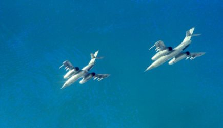 Ценой своих жизней летчики спасли десятки людей