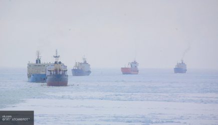 Эксперт Литовкин опроверг небоеспособность России против США в Арктике