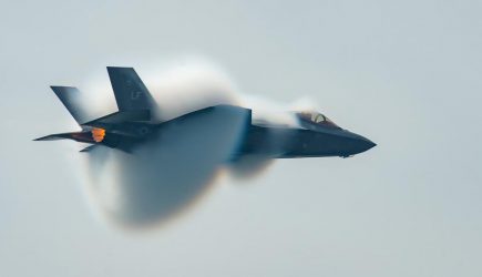 В Тихом океане разбился первый японский F-35