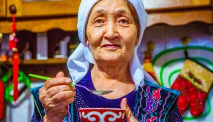 Приказ Назарбаева: пенсионерам пересчитают выплаты