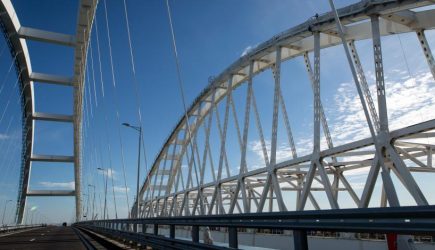 Ограничения на Крымском мосту взбесили народ
