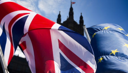 Британия «подавилась» Brexit