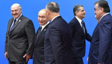 Президент Казахстана Токаев рассказал, как познакомился с Путиным