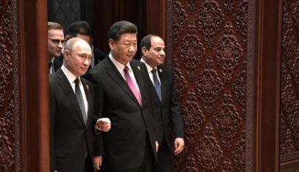 Соглашением о расчетах в нацвалютах Россия и Китай создают прецедент для всего мира
