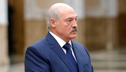 &#171;Обида и ревность&#187;: Лукашенко попался на странном поведении