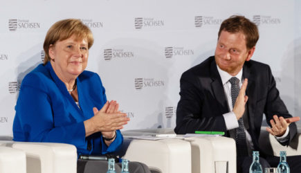 Крупный немецкий политик призвал снять санкции с России