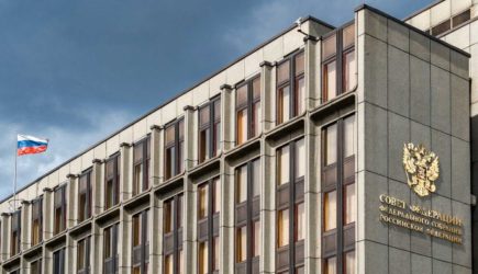 Сенаторы упростили декларирование для сельских депутатов